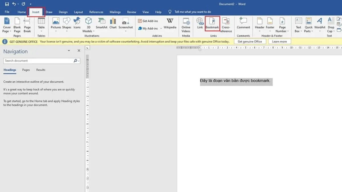 Nhấn vào tab Insert trên thanh công cụ và chọn tùy chọn Bookmark để mở hộp thoại