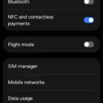 Cài đặt kết nối trên điện thoại Android One UI 7 hiển thị tùy chọn Hotspot di động và Chia sẻ kết nối USB
