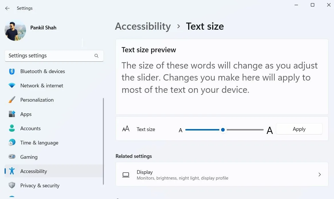 Cài đặt kích thước văn bản trong ứng dụng Cài đặt (Settings) của Windows 11