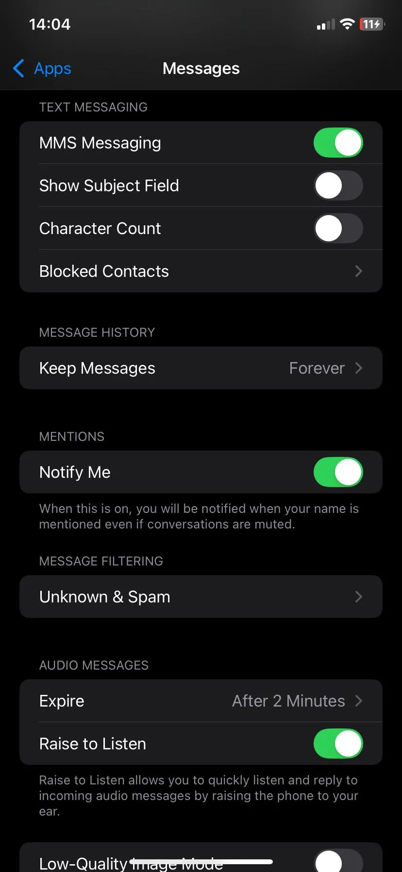 Cài đặt ứng dụng Tin nhắn (iMessage) trên iPhone với tùy chọn giữ tin nhắn.