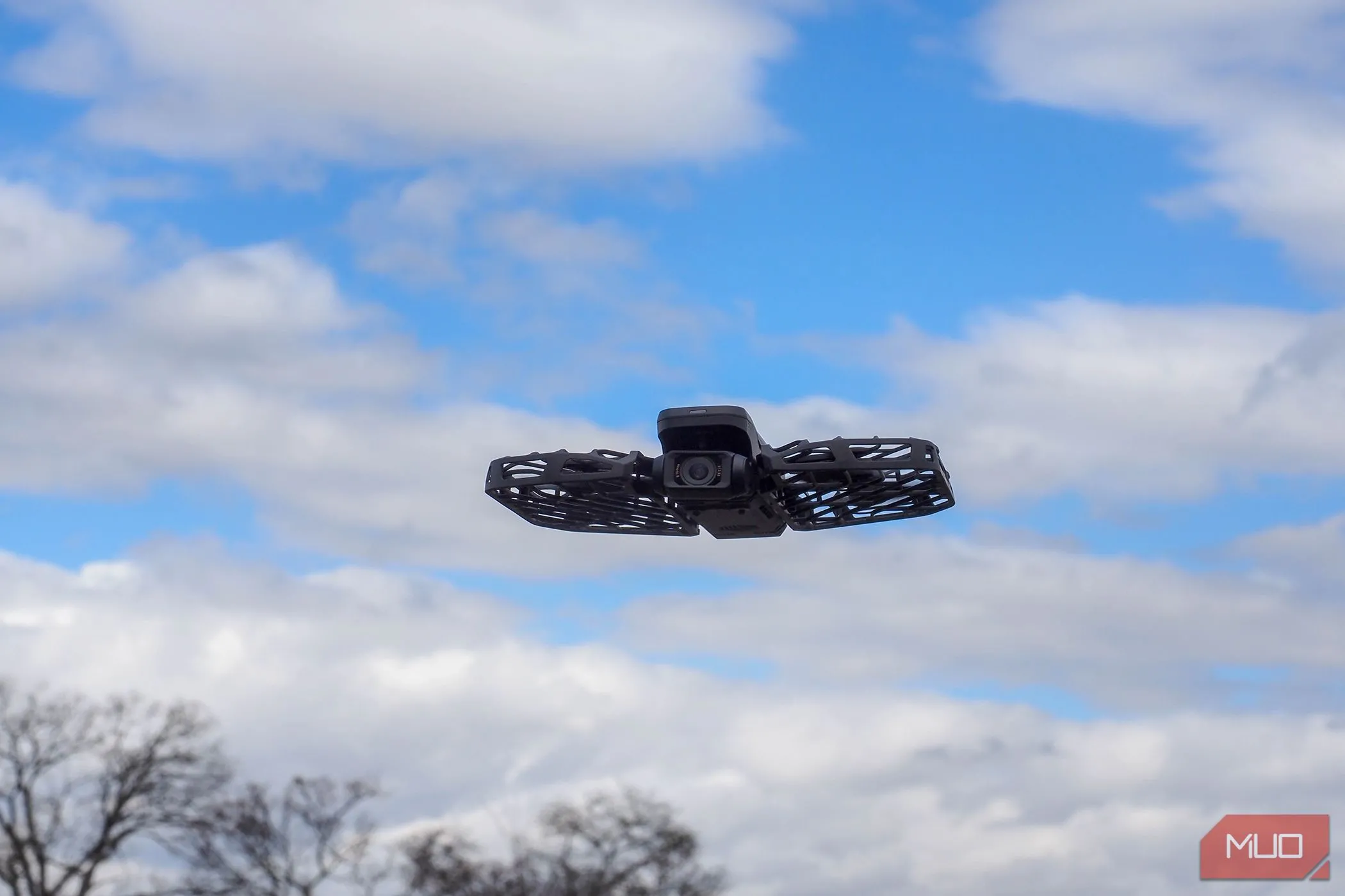 Cận cảnh drone HOVERAir X1 Promax