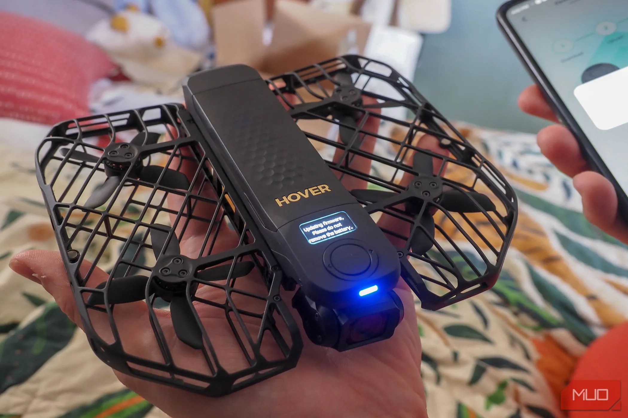 Cập nhật firmware HOVERAir X1 Promax trong nhà