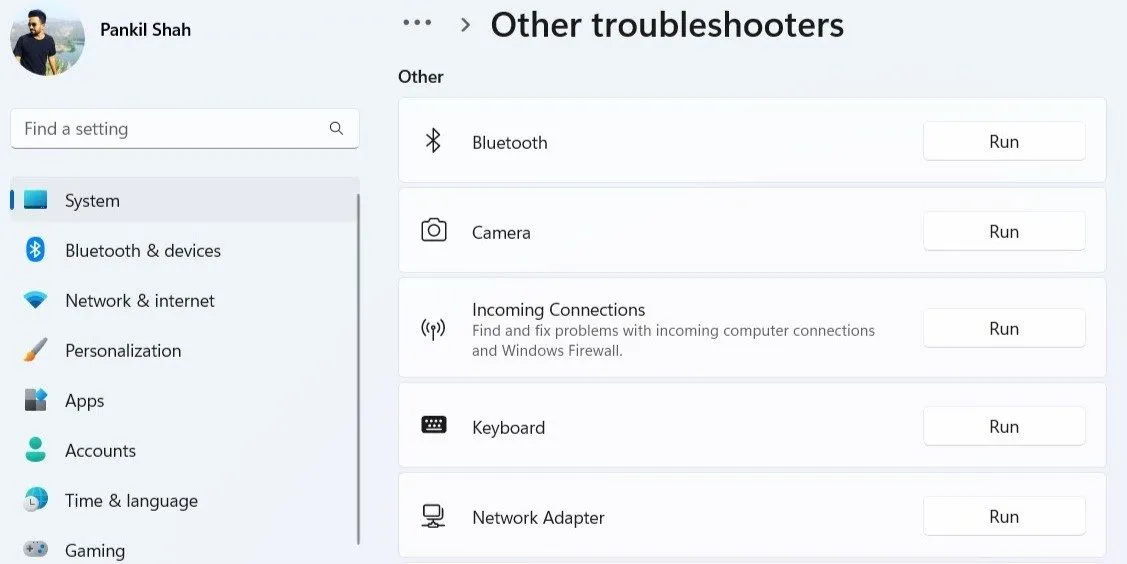 Chạy trình khắc phục sự cố Bluetooth trên Windows 11 để sửa lỗi mất biểu tượng Bluetooth