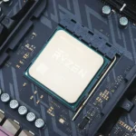 CPU AMD Ryzen trong socket bo mạch chủ, minh họa cách kiểm tra chip thật giả