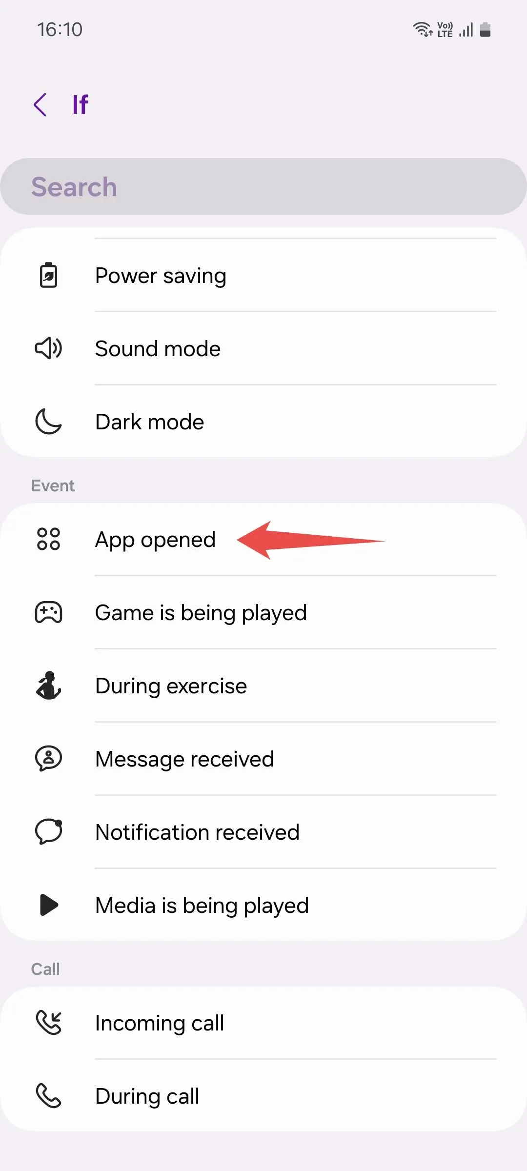 Danh sách các điều kiện kích hoạt cho quy trình Samsung, bao gồm tùy chọn &quot;Ứng dụng đã mở&quot; để tự động hóa.