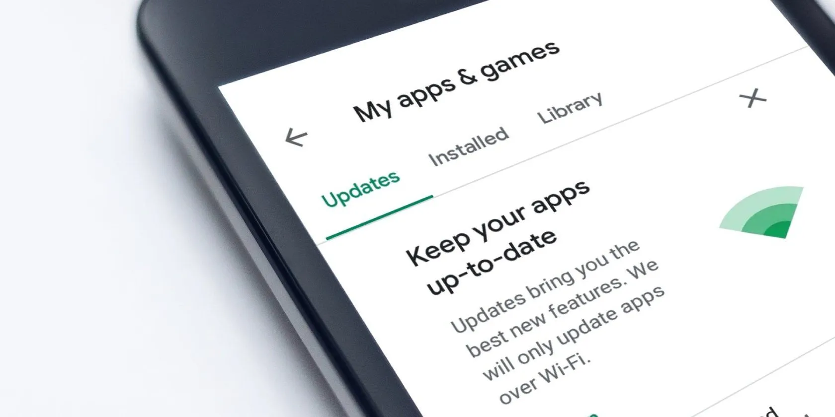 Danh sách các ứng dụng và bản cập nhật sẵn có trên Google Play Store, minh họa tầm quan trọng của việc cập nhật phần mềm.