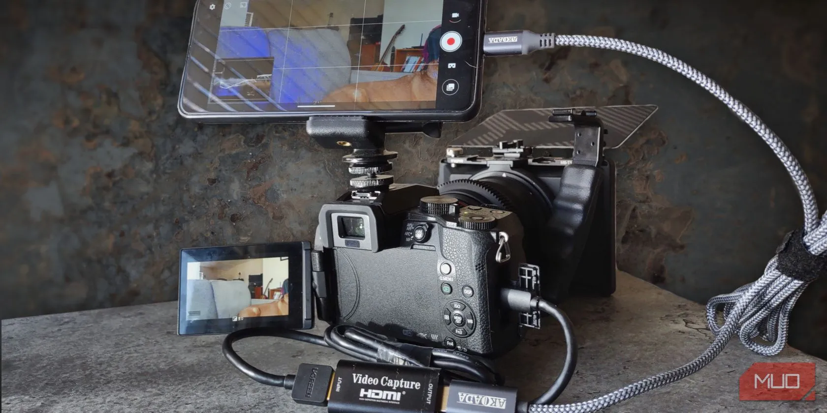 Điện thoại Android kết nối làm màn hình cho máy ảnh Lumix G7 không gương lật