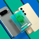 Điện thoại Google Pixel và Samsung Galaxy hiển thị màn hình cập nhật Android mới nhất