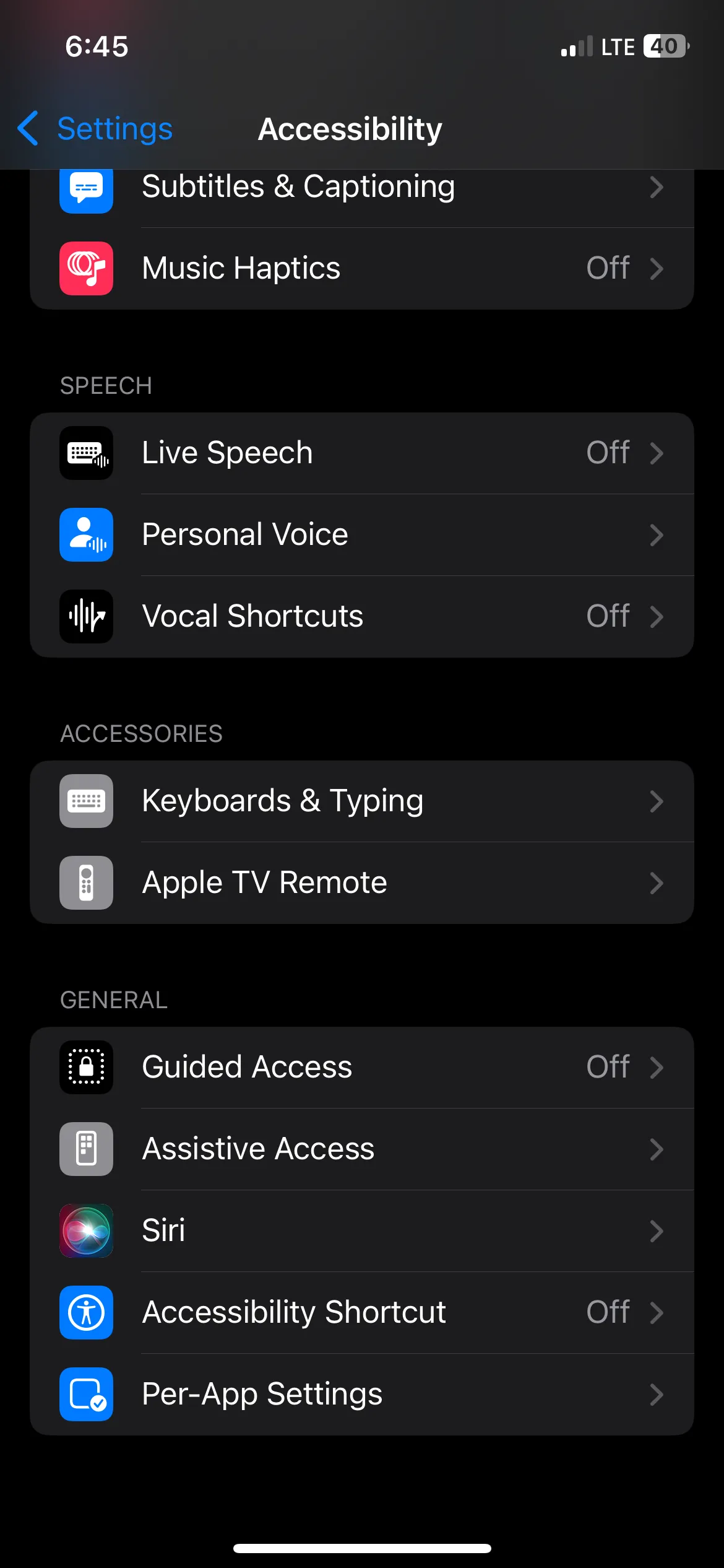 Điều hướng đến cài đặt Bàn phím &amp; Gõ trên iPhone để bật Hover Typing