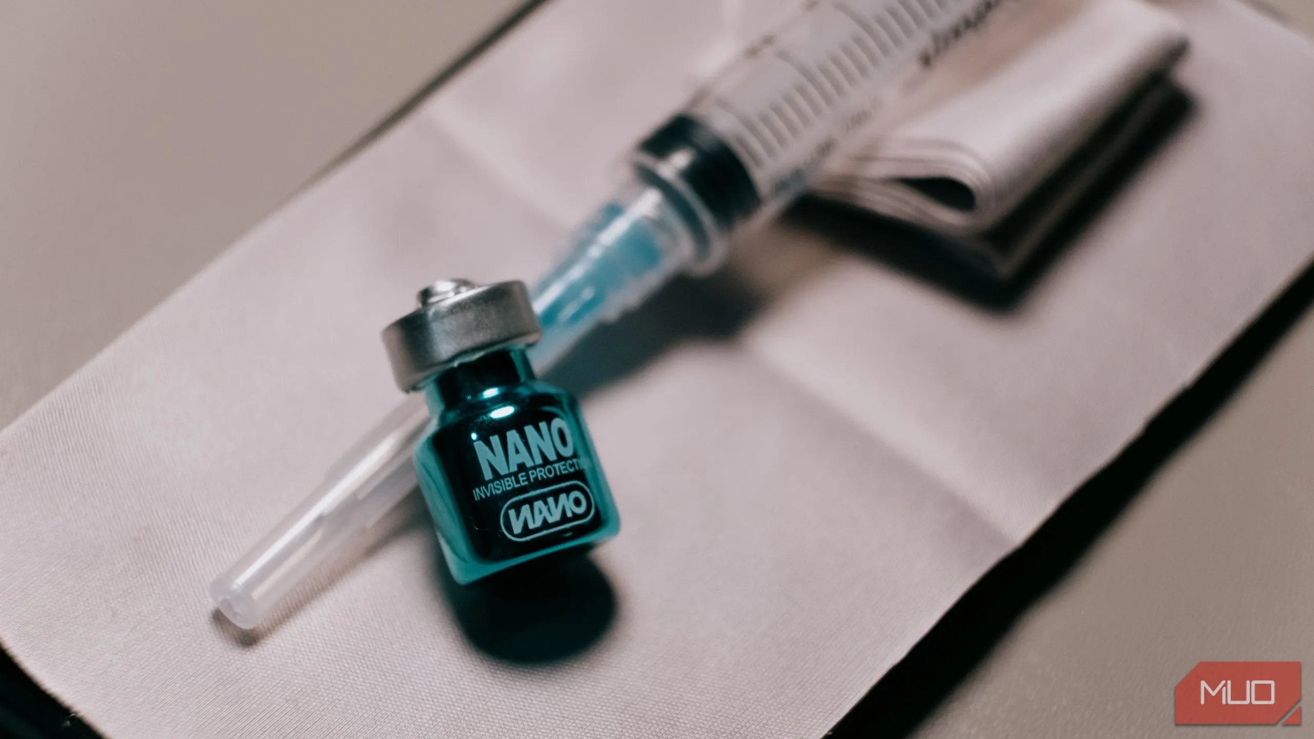 Dung dịch phủ oleophobic nano và ống tiêm, chuẩn bị cho thử nghiệm