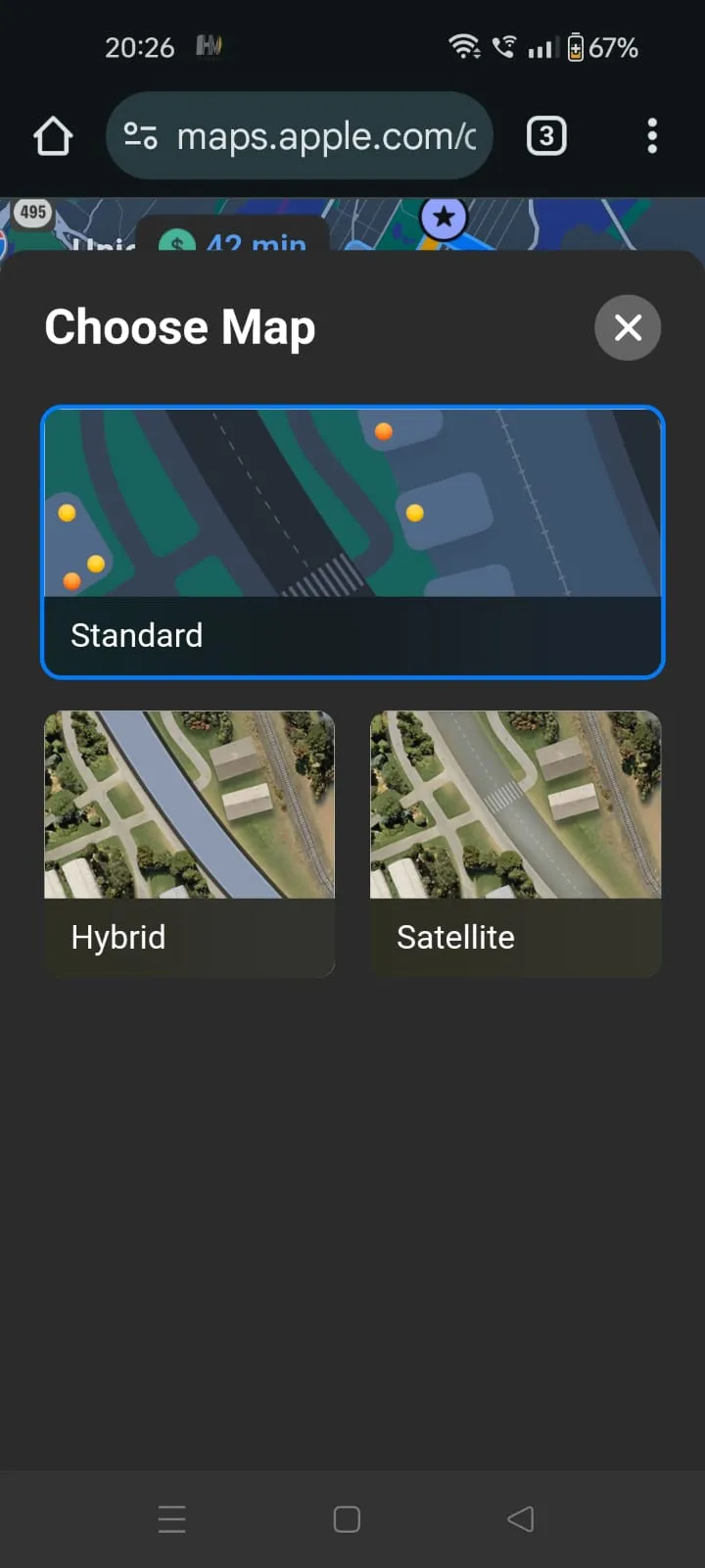 Giao diện Apple Maps phiên bản web di động với chế độ xem vệ tinh và hỗn hợp