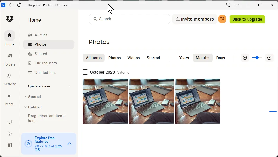 Giao diện Dropbox ở tab Ảnh hiển thị các hình ảnh đã tải lên