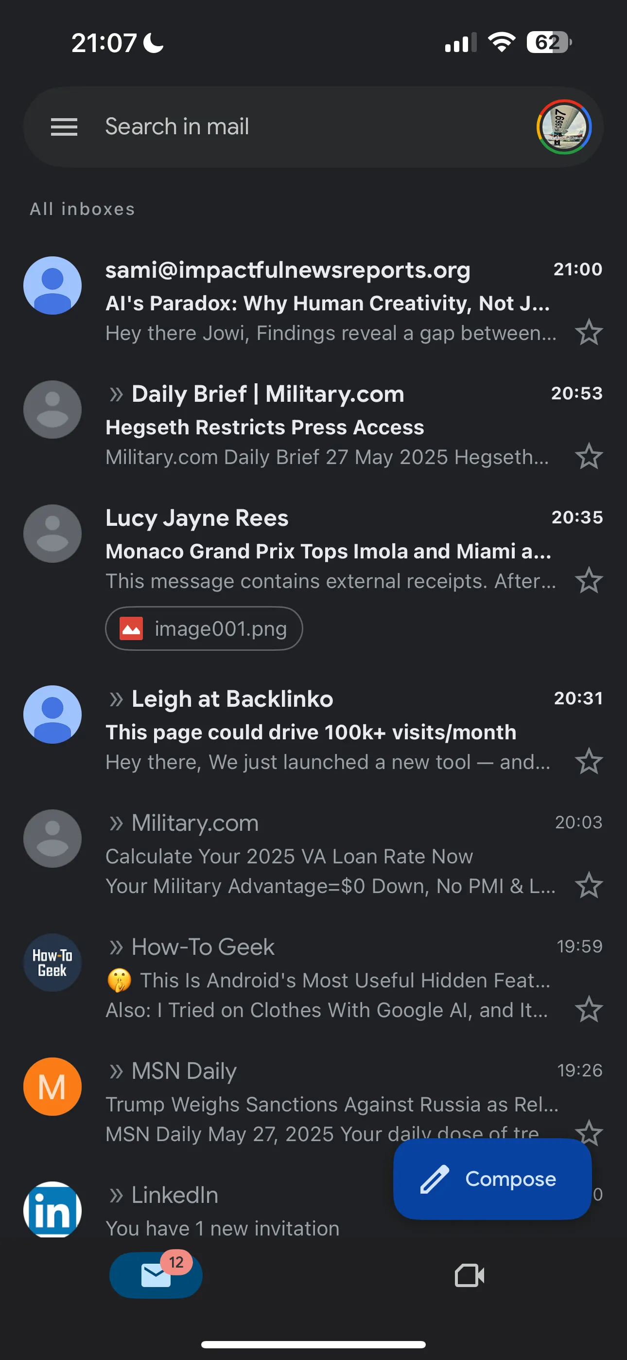 Giao diện hộp thư đến Gmail trên iPhone với trải nghiệm người dùng tối ưu