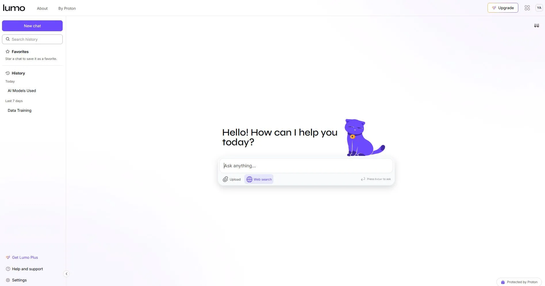 Giao diện người dùng của chatbot Lumo AI với các tùy chọn trò chuyện và cài đặt riêng tư.