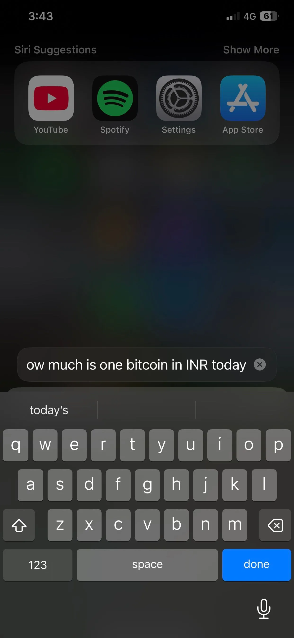 Giao diện nhập liệu cho Siri trên iPhone chạy iOS 17, hiển thị cách người dùng gõ câu hỏi hoặc lệnh cho Siri.