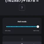 Giao diện nhiệm vụ giải toán "chế độ địa ngục" trong ứng dụng báo thức Alarmy trên iPhone