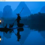 Giao diện Raspberry Pi OS hiển thị trên màn hình, minh họa trải nghiệm máy tính để bàn mượt mà của Raspberry Pi 5 16GB