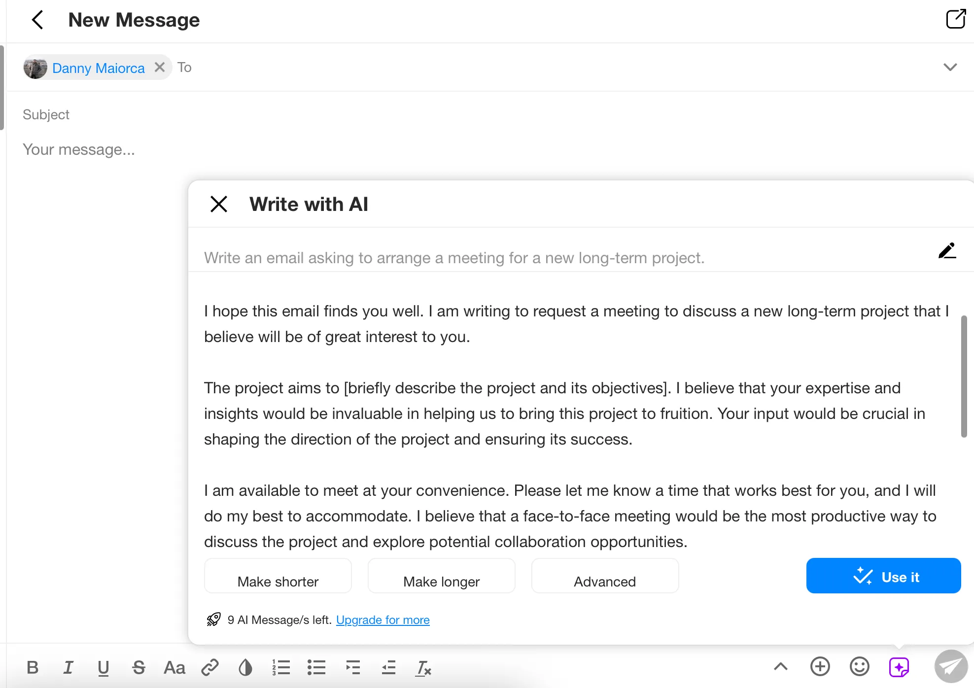 Giao diện tạo email tự động bằng AI trong ứng dụng Spike, với các tùy chọn về tông giọng và độ dài.