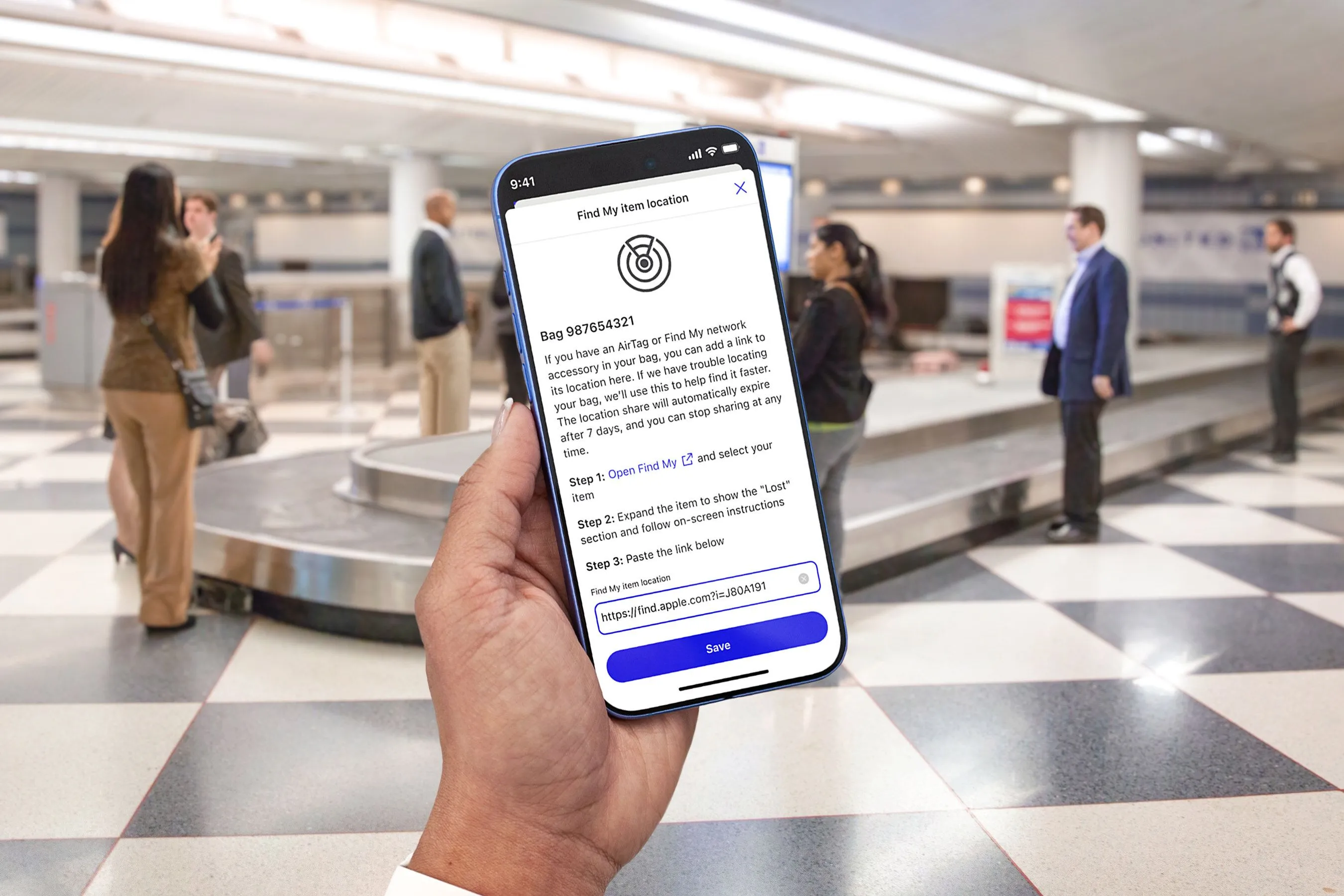 Giao diện tích hợp AirTag trong ứng dụng United Airlines, hiển thị vị trí hành lý