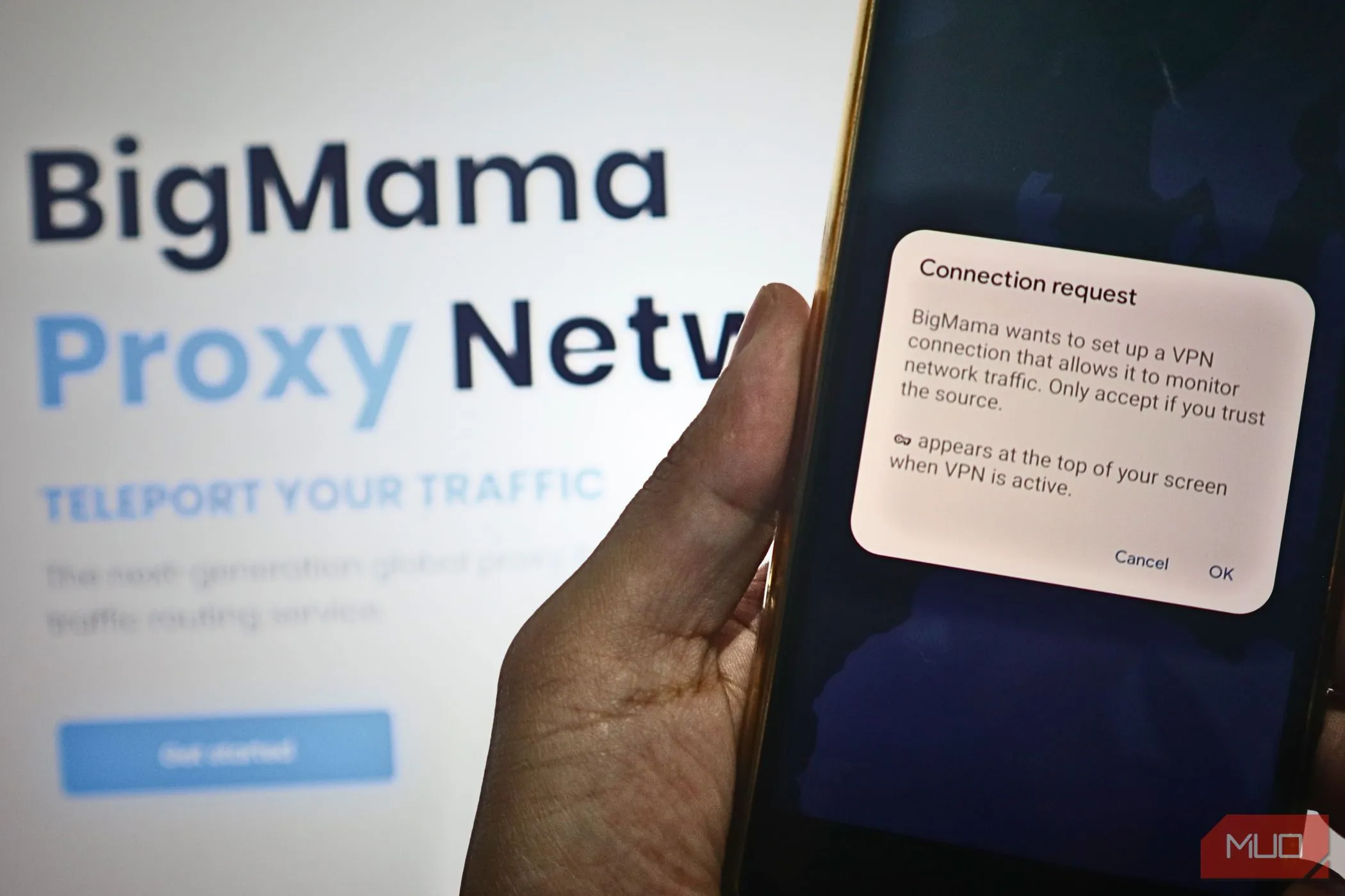 Giao diện ứng dụng BigMama VPN miễn phí, minh họa cảnh báo rủi ro về quyền riêng tư khi sử dụng dịch vụ VPN miễn phí.