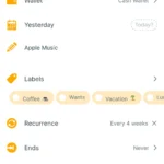 Giao diện ứng dụng Spendee trên điện thoại iOS cho phép theo dõi chi tiêu cá nhân hiệu quả.