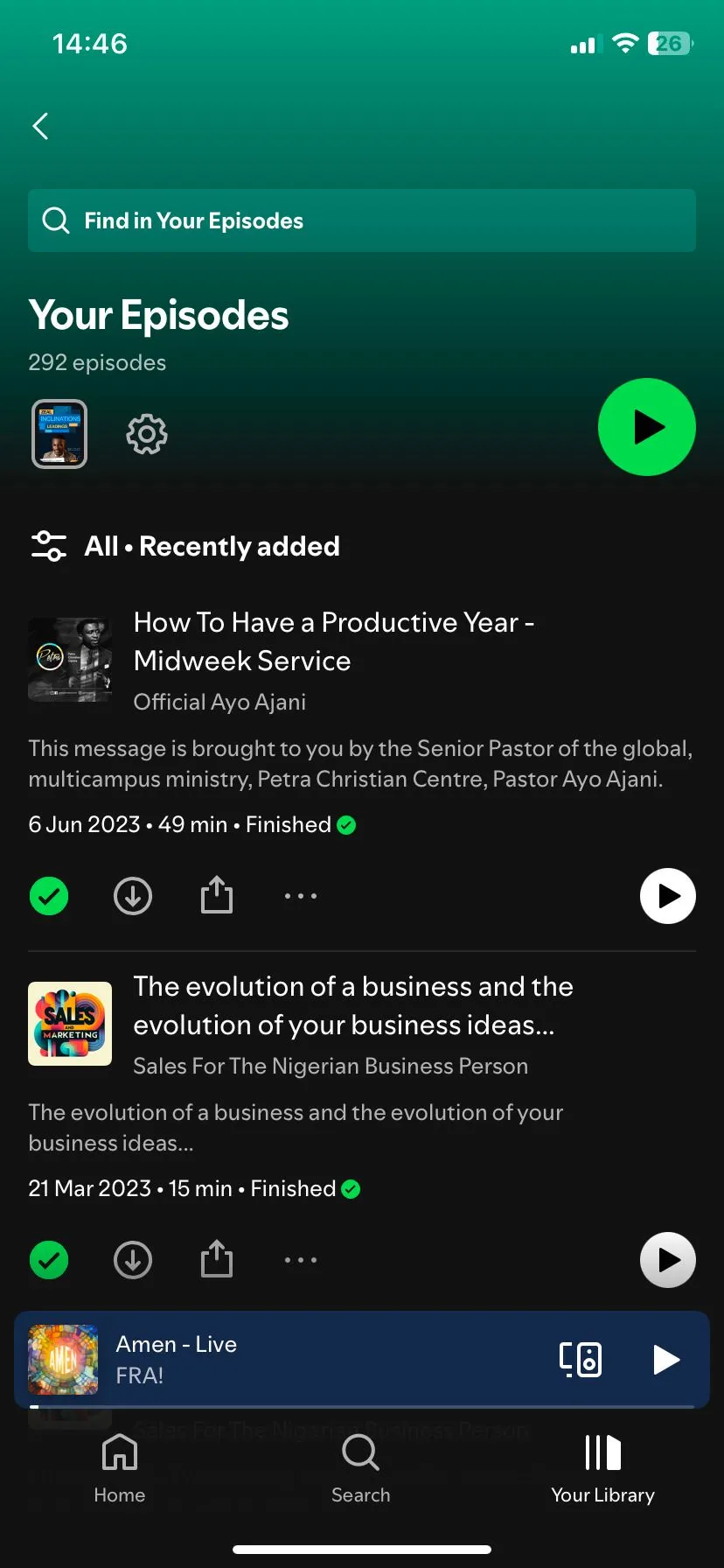 Giao diện Your Episodes trong Spotify hiển thị các tập podcast đã tải xuống.
