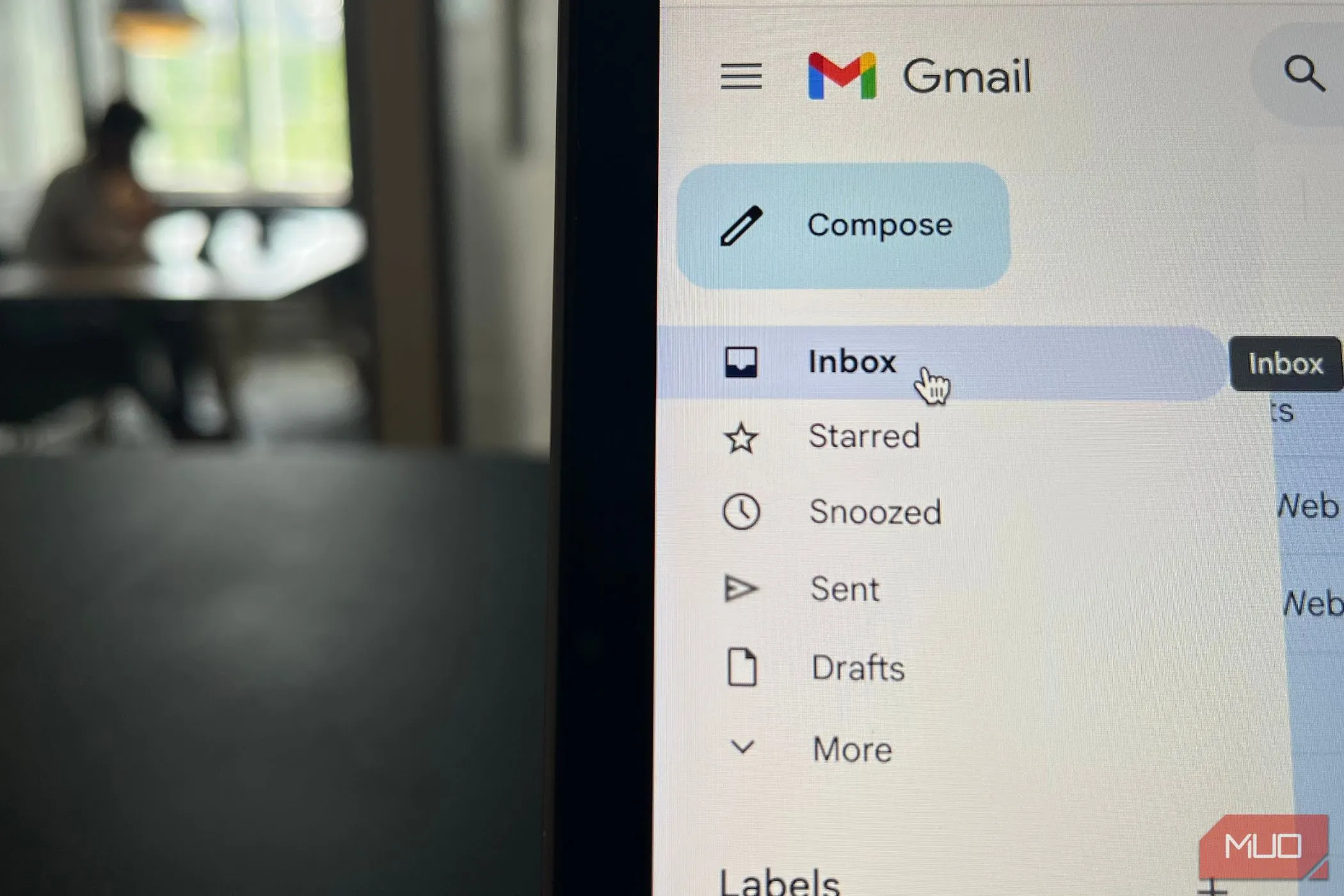 Hộp thư đến trống trong ứng dụng Gmail