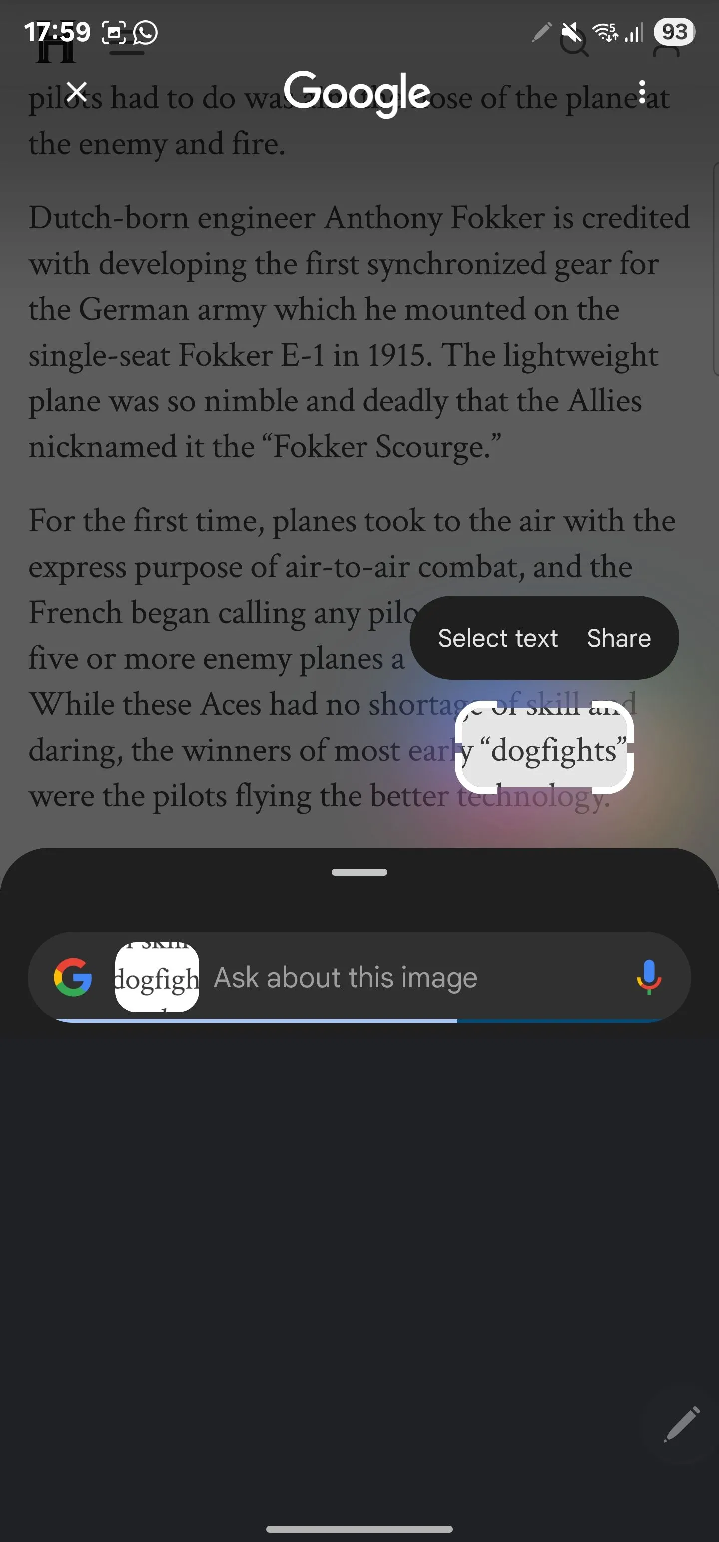 Khoanh vùng một từ trên điện thoại Samsung Galaxy để tra cứu định nghĩa bằng Circle to Search.