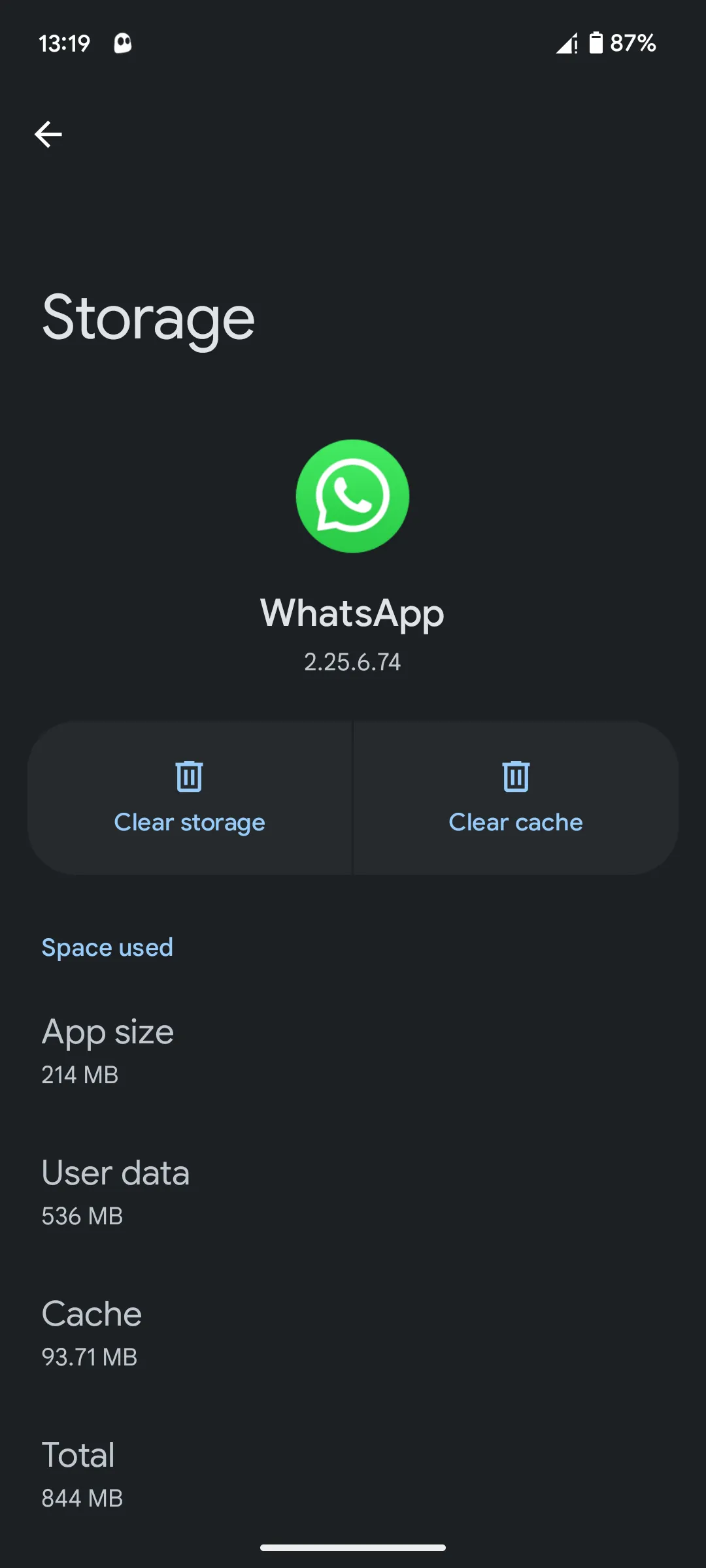 Màn hình chi tiết sử dụng bộ nhớ của ứng dụng trên Android, với tùy chọn 'Xóa bộ nhớ đệm'.