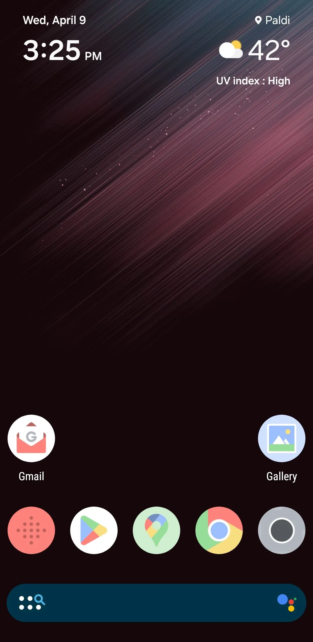 Màn hình chính Android hiển thị các icon ứng dụng đồng bộ hóa bởi gói biểu tượng Delta Icon Pack