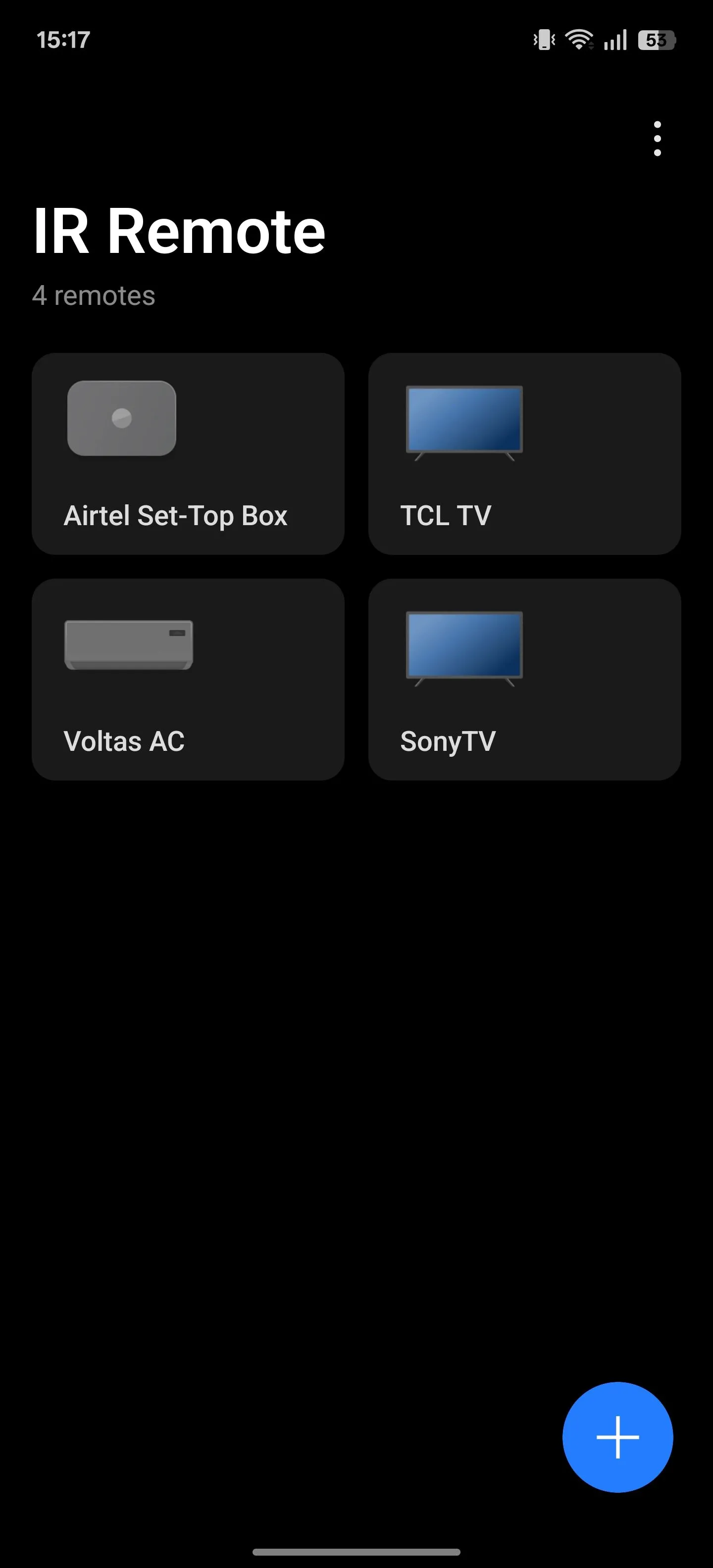 Màn hình chính của ứng dụng IR Remote với tùy chọn thêm điều khiển