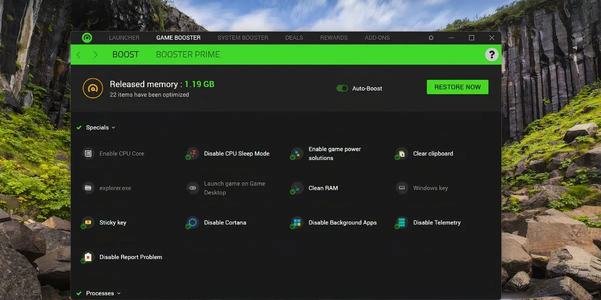 Màn hình Game Booster trong ứng dụng Razer Cortex trên Windows 11, hiển thị các tùy chọn tối ưu hóa hiệu suất chơi game.
