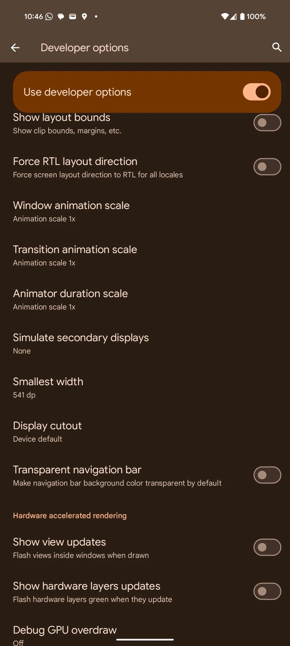 Màn hình Pixel 8 Pro với mật độ hiển thị được tăng cường qua tùy chọn Smallest Width