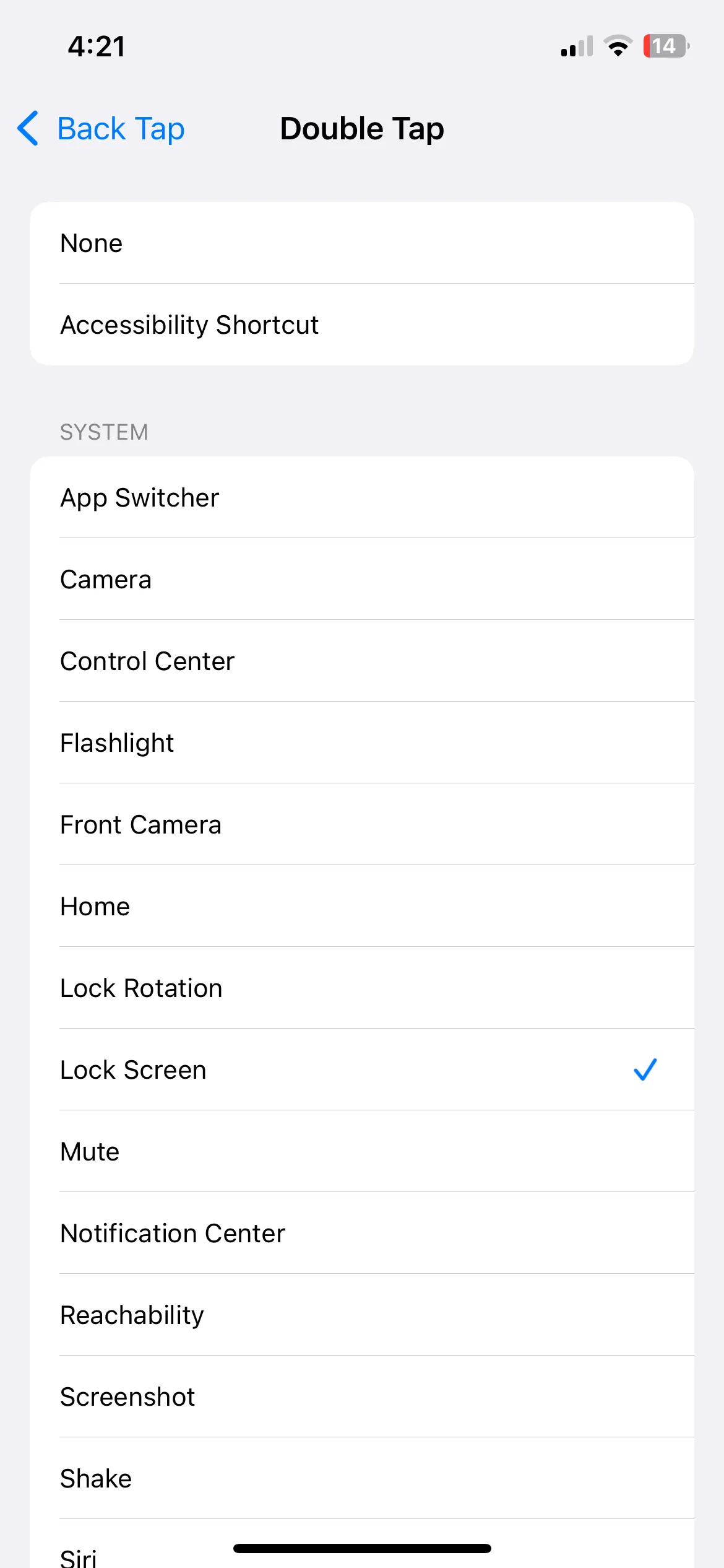 Menu cài đặt Chạm hai lần (Back Tap) trong Trợ năng của iPhone, hiển thị các tùy chọn hành động cho thao tác chạm mặt lưng.