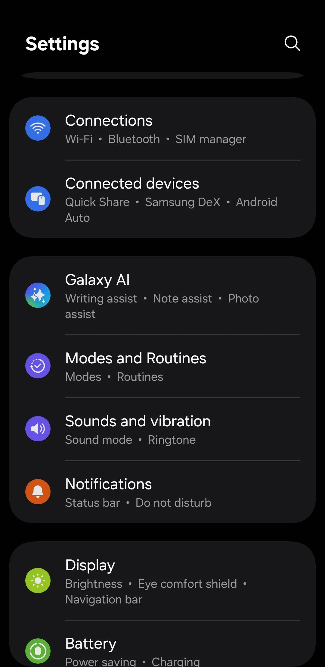 Menu cài đặt chung trên điện thoại Android, nơi người dùng có thể tìm đến các tùy chọn bảo mật và quyền riêng tư