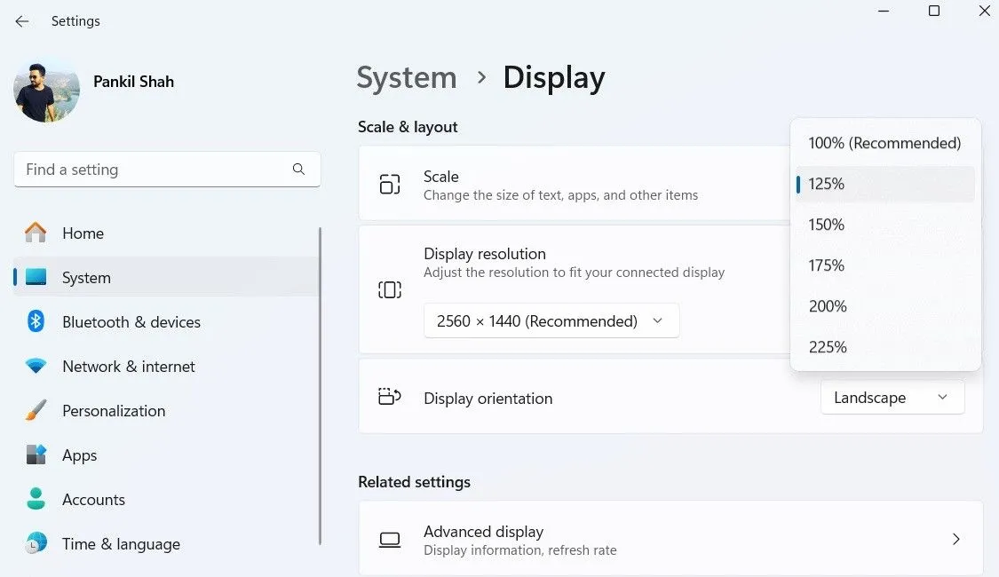 Menu cài đặt Tỷ lệ hiển thị trong ứng dụng Cài đặt Windows 11 để văn bản dễ đọc hơn và giảm căng thẳng cho mắt