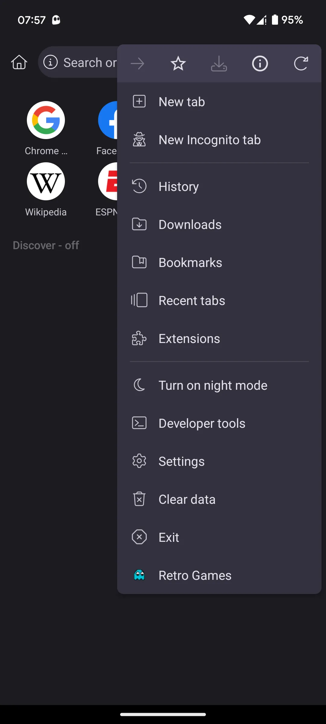 Menu chính trình duyệt Kiwi Browser trên Android hiển thị tùy chọn Tiện ích mở rộng