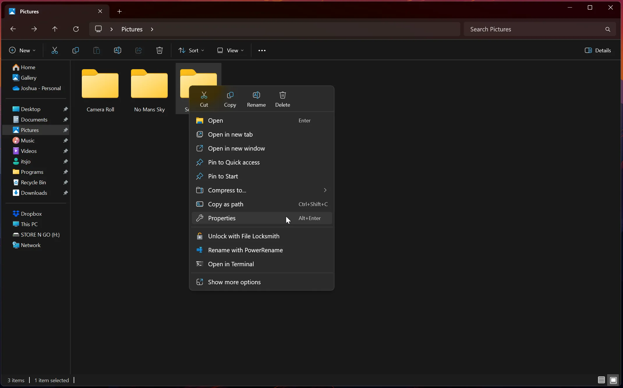 Menu chuột phải thư mục Screenshots trong File Explorer với tùy chọn Properties được chọn