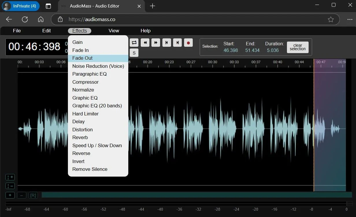 Menu hiệu ứng trong AudioMass Audio Editor hiển thị tùy chọn Fade out.
