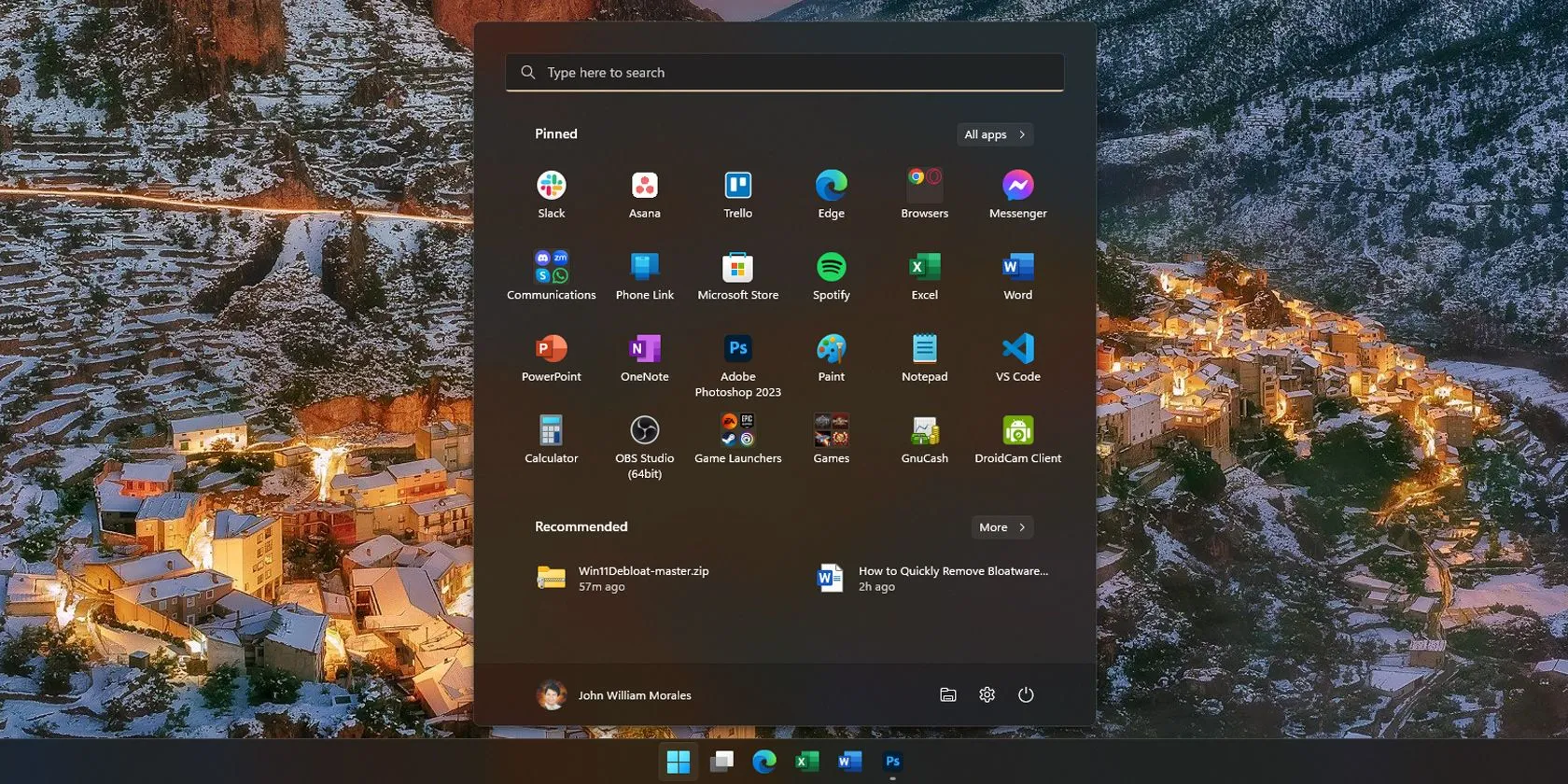 Menu Start Windows 11 với nhiều ứng dụng cài sẵn, minh họa bloatware