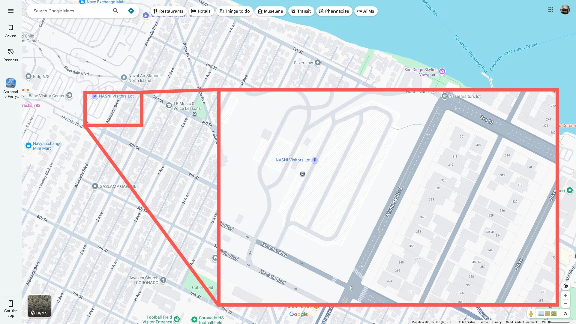 Mô tả khu vực Alameda Boulevard ở Coronado, California trên Google Maps với các khu dân cư và quân sự