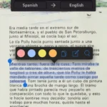 Người dùng đang highlight từ vựng tiếng Tây Ban Nha trên màn hình Kindle để học ngôn ngữ hiệu quả hơn