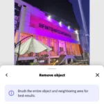 Người dùng đang sử dụng công cụ Remove Object của Adobe Express để xóa một cây cột khỏi ảnh, thể hiện khả năng chỉnh sửa chính xác của AI.
