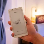 Onyx Boox Palma 2 cầm trên tay