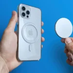 Sạc và phụ kiện MagSafe gắn liền mạch vào mặt lưng iPhone