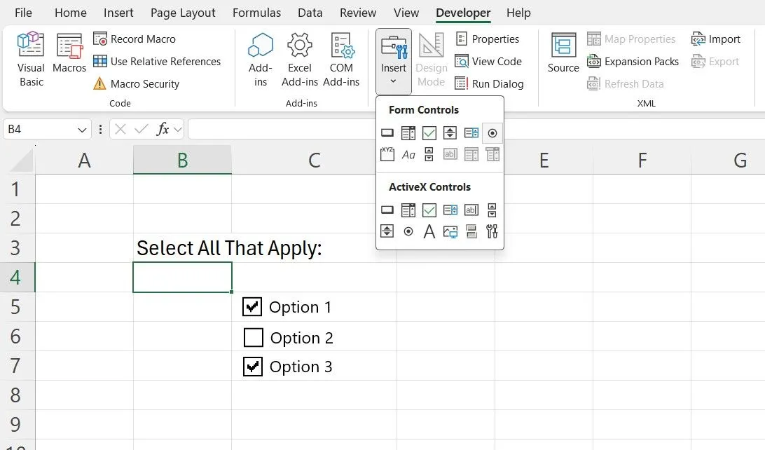 Thẻ Developer trong Excel hiển thị các hộp kiểm (checkboxes)