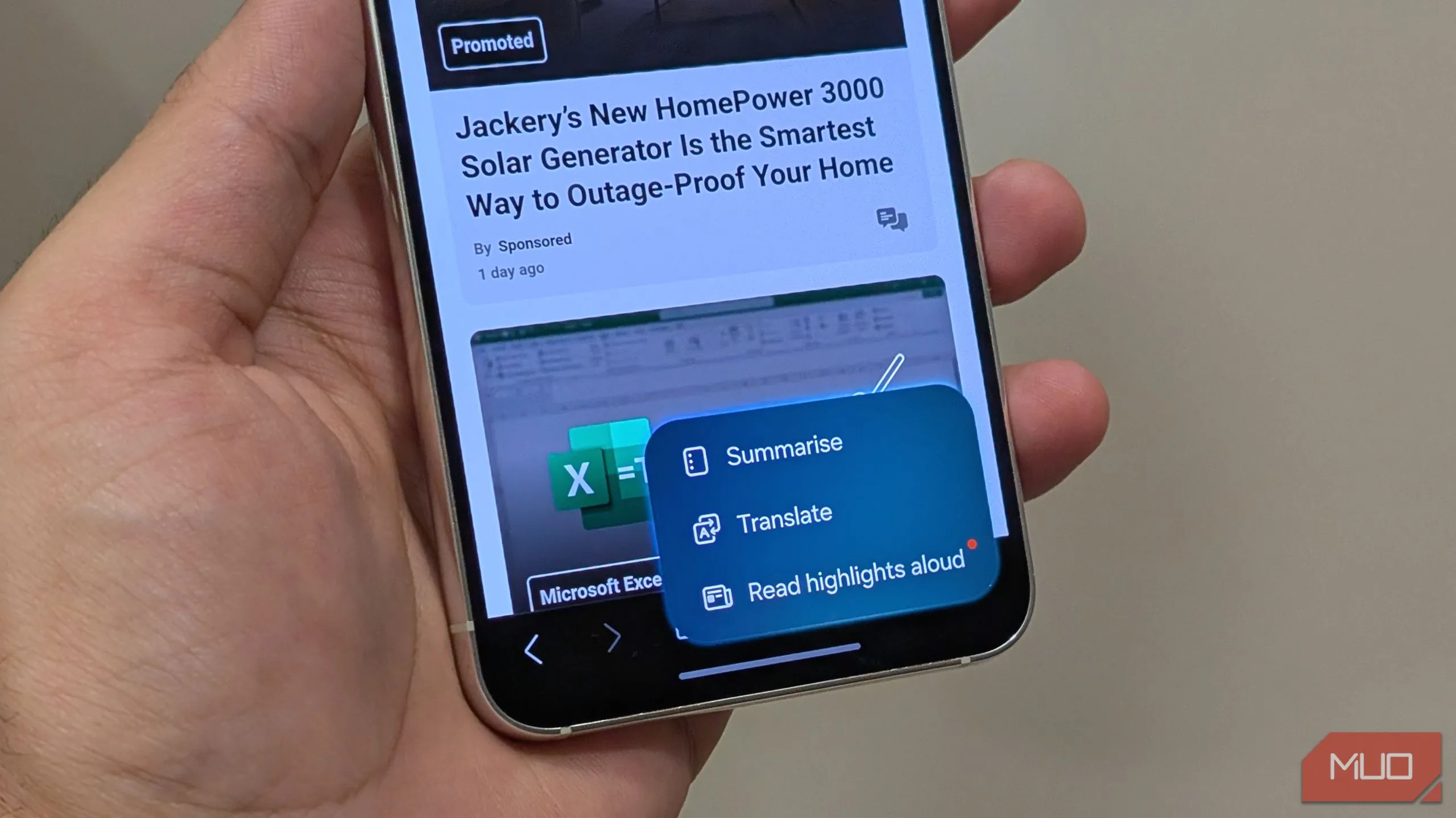Tính năng Browsing Assist trên trình duyệt Samsung Internet, hỗ trợ tóm tắt và dịch nội dung trang web nhanh chóng.