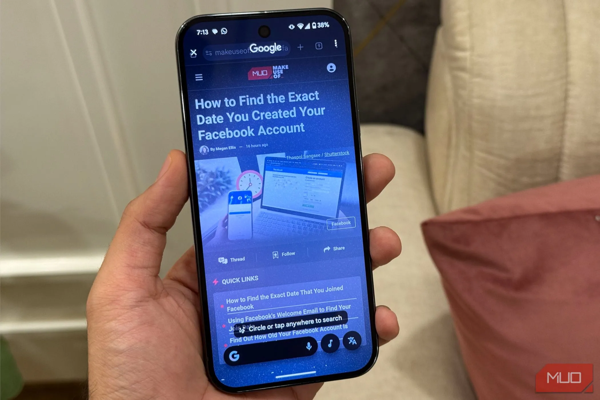 Tính năng Circle to Search đang hoạt động trên điện thoại Google Pixel 9