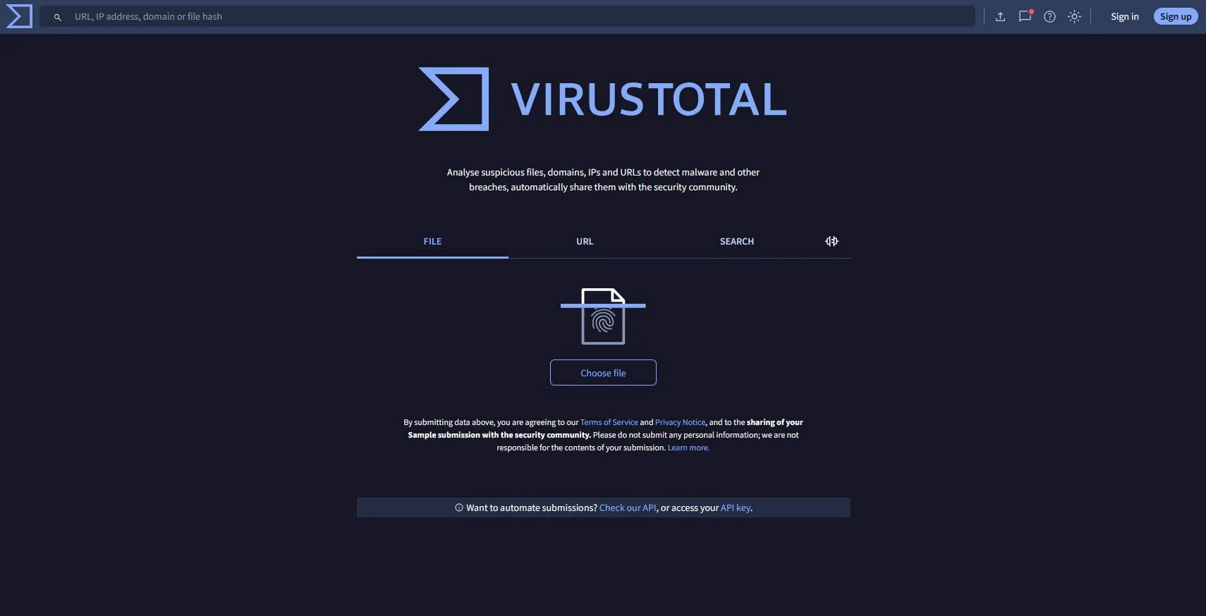 Trang chủ VirusTotal cho phép tải lên file hoặc nhập URL để quét mã độc