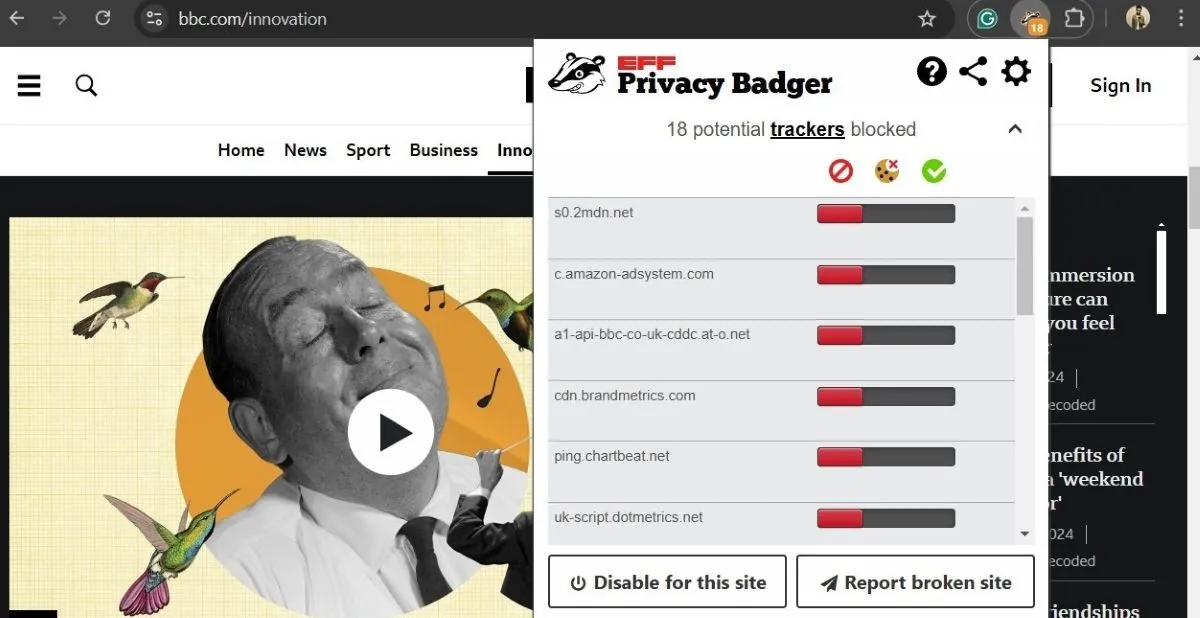 Trình duyệt Chrome hiển thị tiện ích Privacy Badger đang chặn trình theo dõi trên trang web BBC
